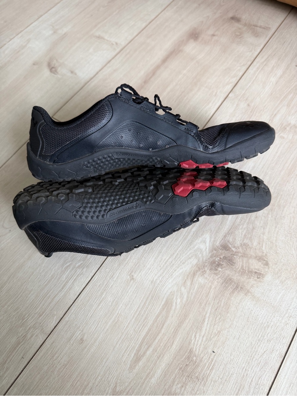 Vivobarefoot Primus Trail Barefoot Hiking Shoes - Picture 6 of 7